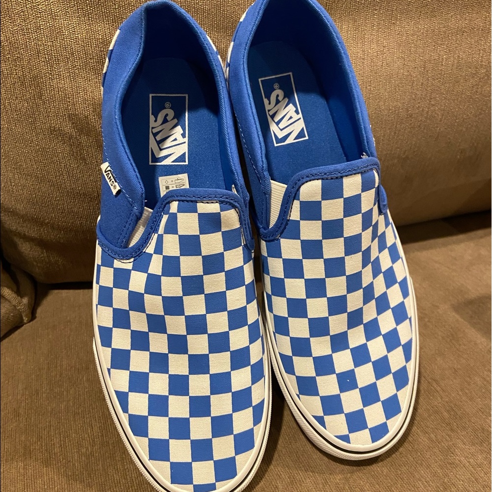 Checkered slip on vans blue/white